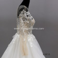 Luxury Beautiful Flower Lace Pattern Long Sleeve Wedding Dress Bridal Gowns Big Puffy Chapel Train